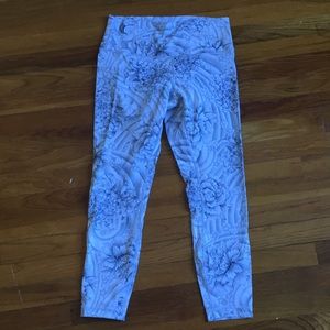 Lululemon white floral print leggings Sz10 EUC
